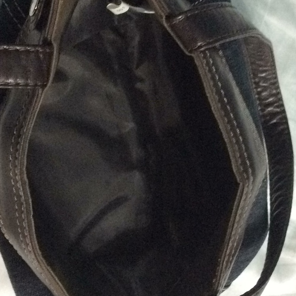 Thirty One - image 3